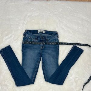 Hollister Girls Jeans 23Wx29L